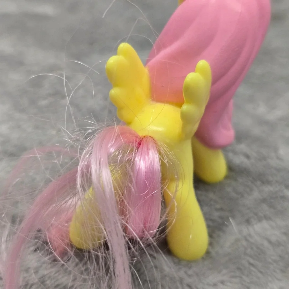 My Little Pony Fluttershy Pegasus Figure‎ Yellow Pink 2 Inch Collectible Toy